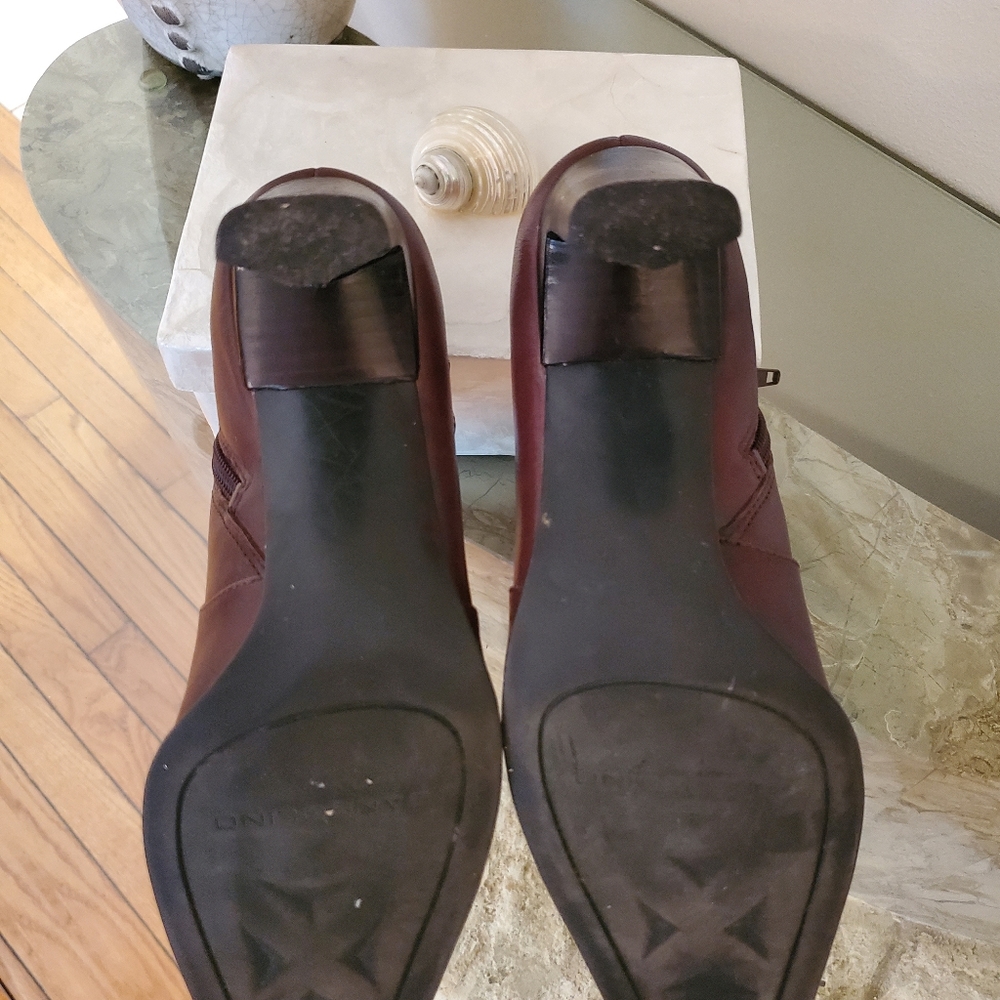 Bandolino Leather Bootie - Picture 7 of 8